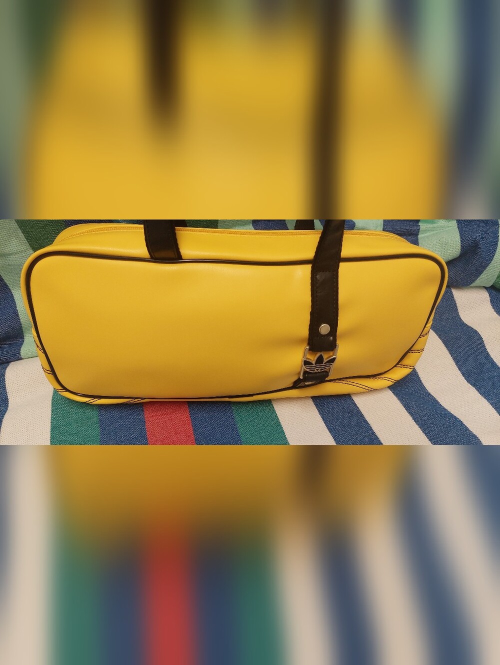 Adidas Yellow Vinyl Shoulder Bag with Black Trim - Picture 2 of 10